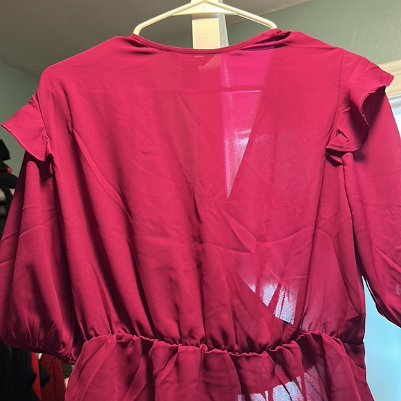 Women’s Express flutter detail 3/4 Blouse - Picture 5 of 7